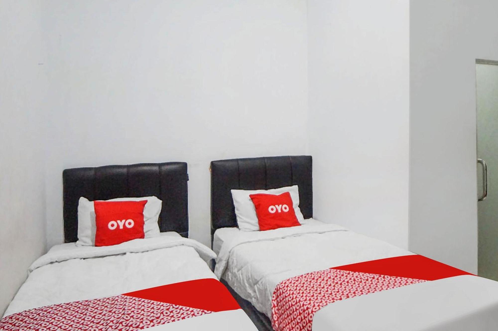 Super Oyo 91627 Wika Wiki Homestay Medan Dış mekan fotoğraf