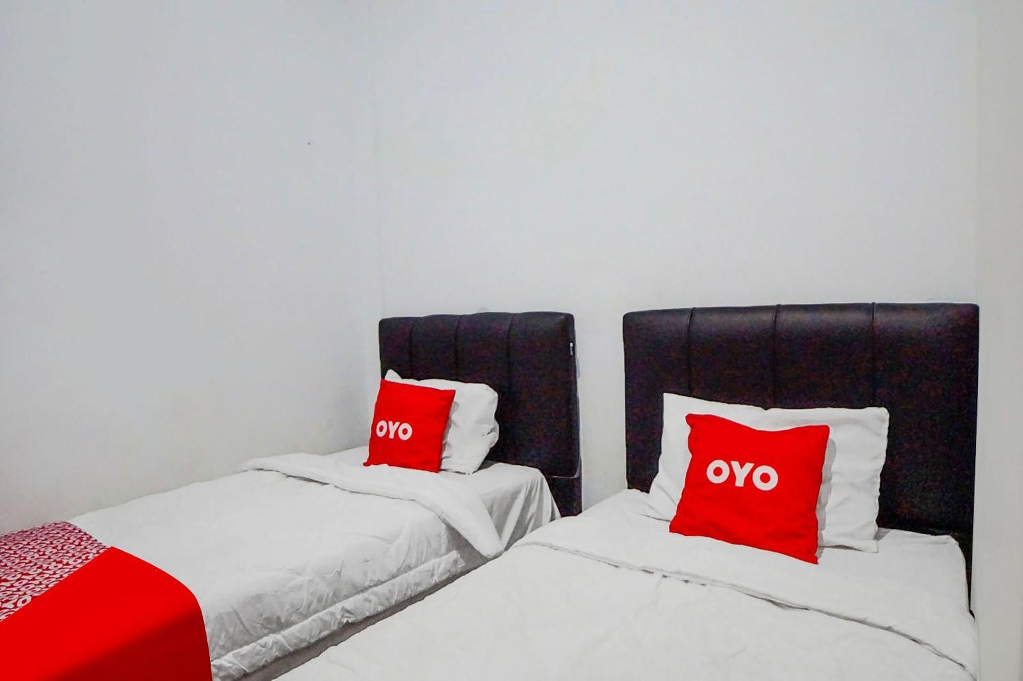 Super Oyo 91627 Wika Wiki Homestay Medan Dış mekan fotoğraf