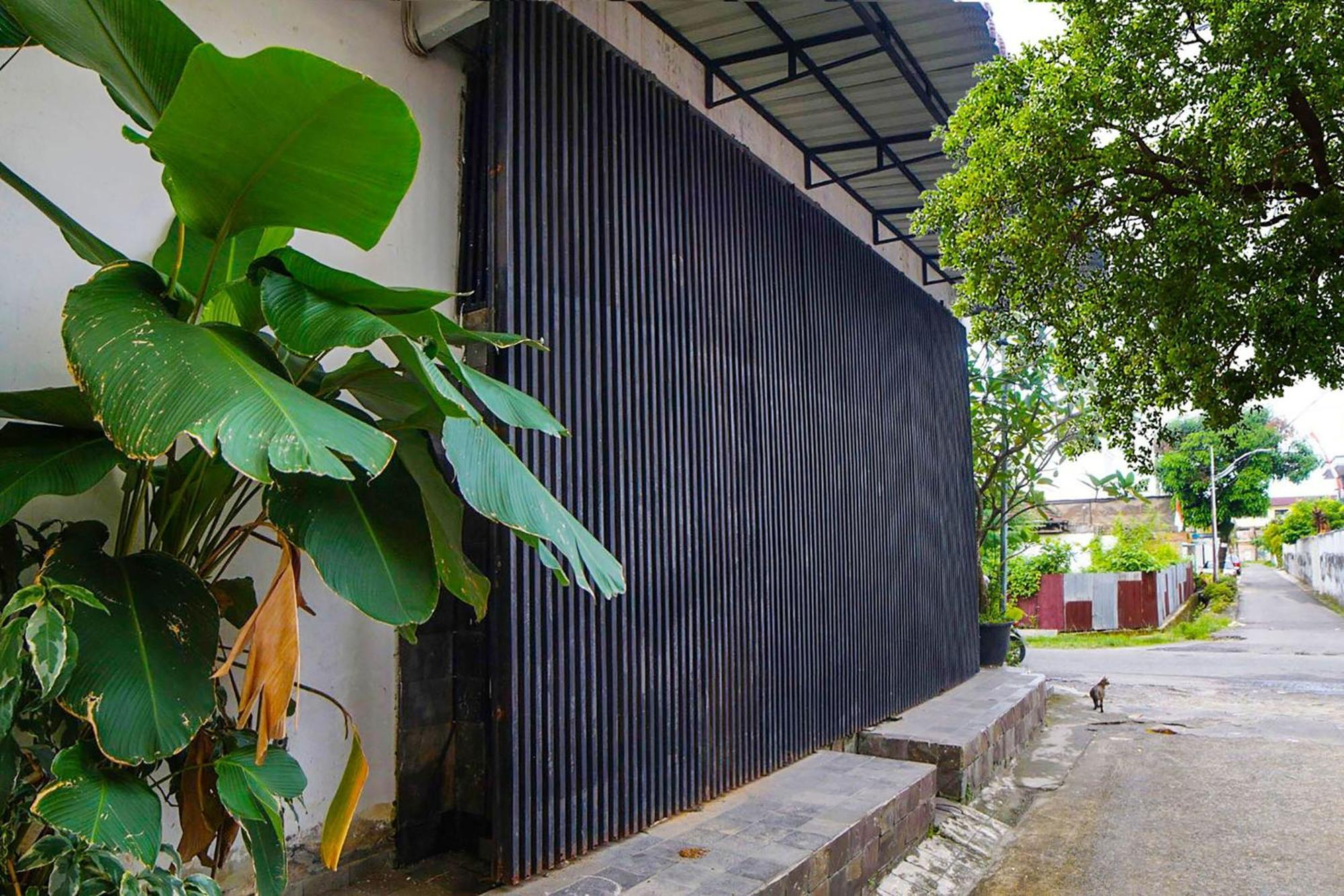 Super Oyo 91627 Wika Wiki Homestay Medan Dış mekan fotoğraf