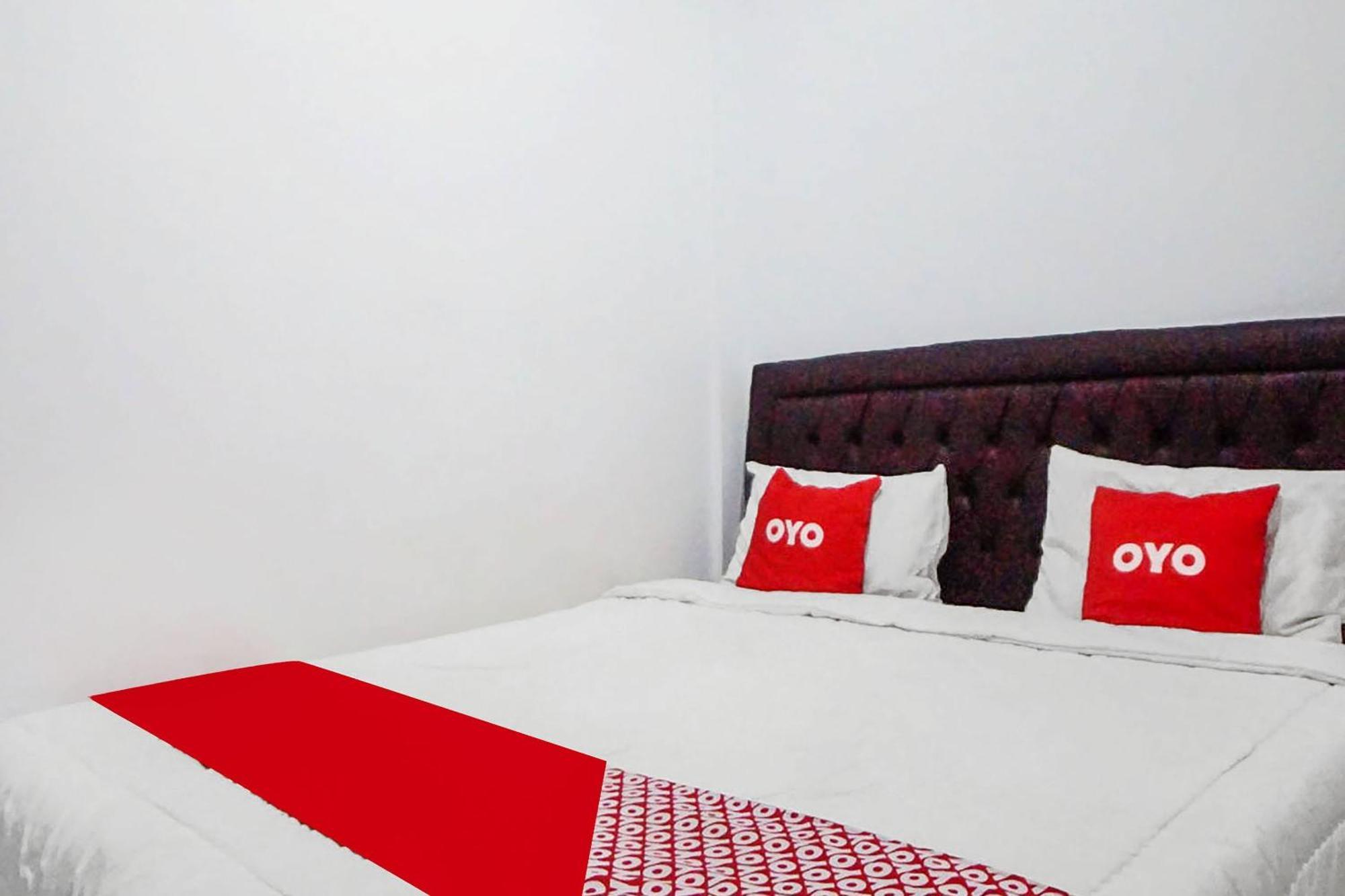 Super Oyo 91627 Wika Wiki Homestay Medan Dış mekan fotoğraf