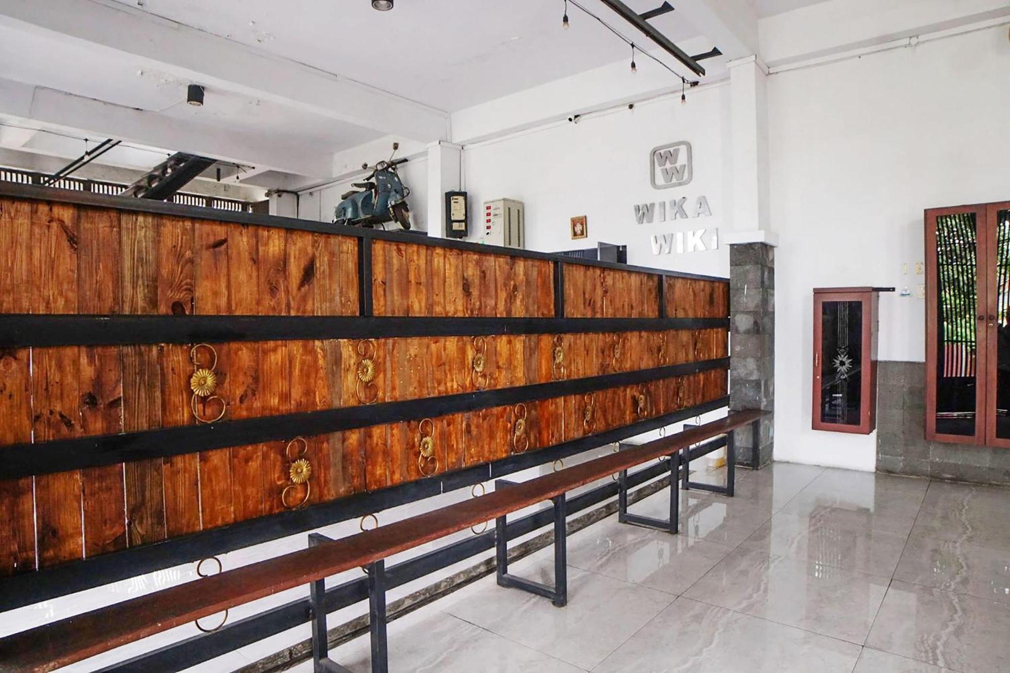 Super Oyo 91627 Wika Wiki Homestay Medan Dış mekan fotoğraf