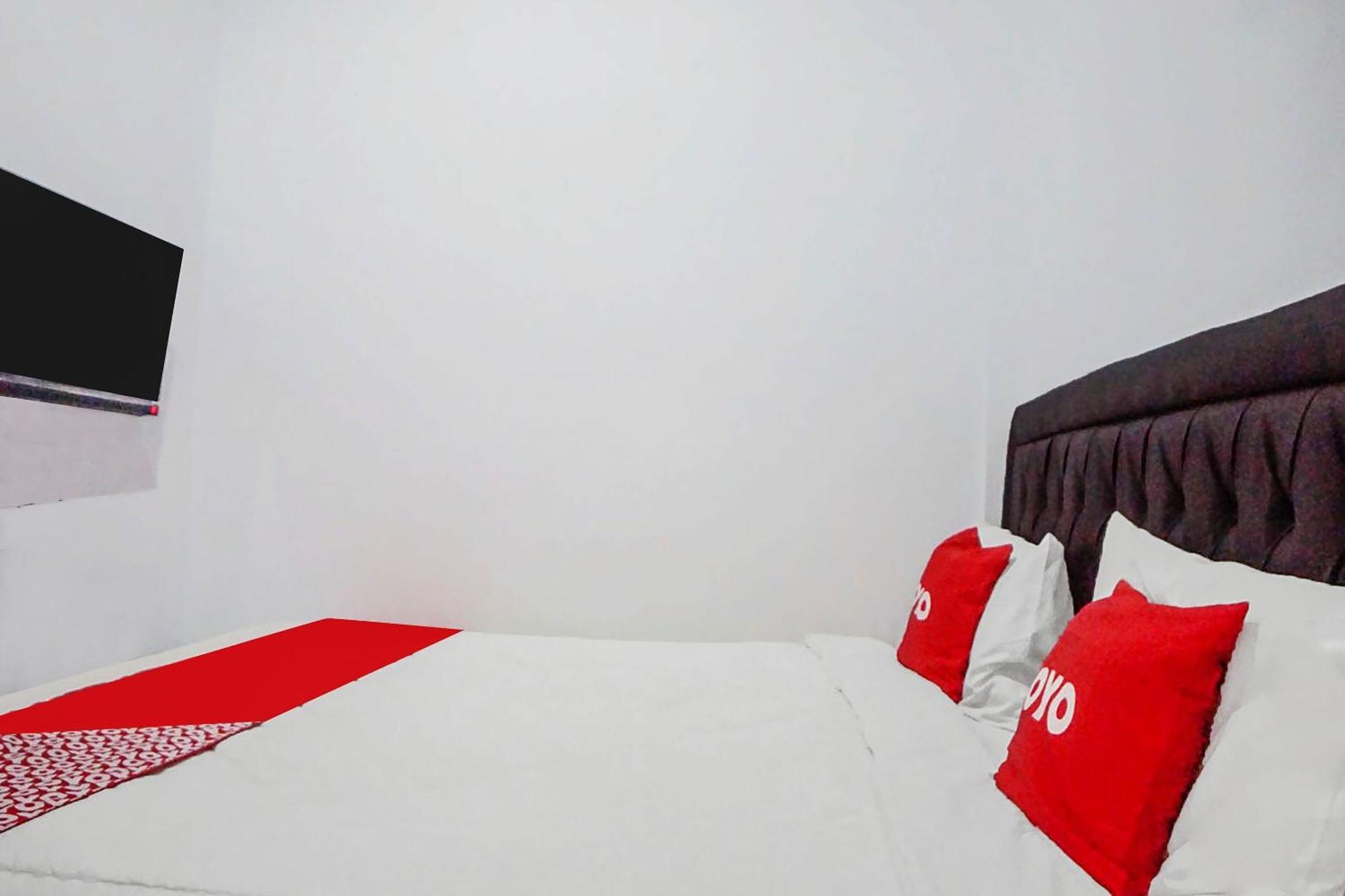 Super Oyo 91627 Wika Wiki Homestay Medan Dış mekan fotoğraf
